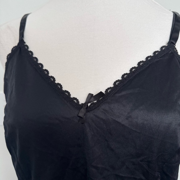 Vintage Elegant Black Women's Camisole Top satin with lace trim goth whimsy 38 - Picture 4 of 6